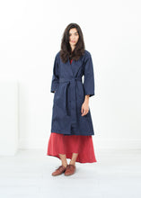 Load image into Gallery viewer, Sateen Trench in Navy