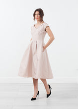 Load image into Gallery viewer, Robe Dress