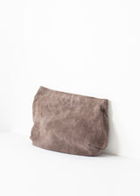 Load image into Gallery viewer, Fantasma Bag in Mud
